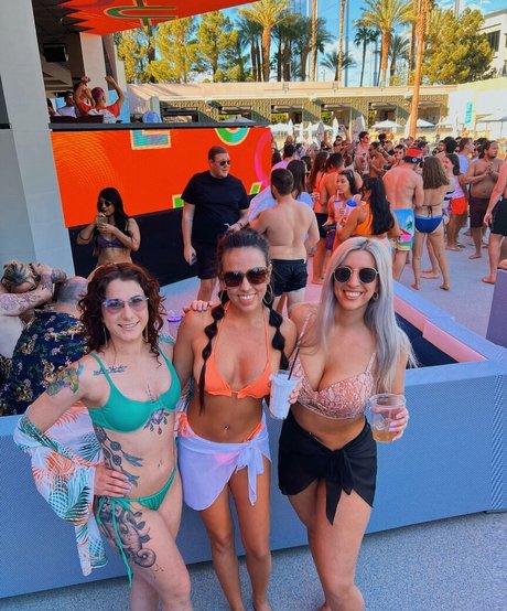 Hannah Murrell HDスター ギャラリー