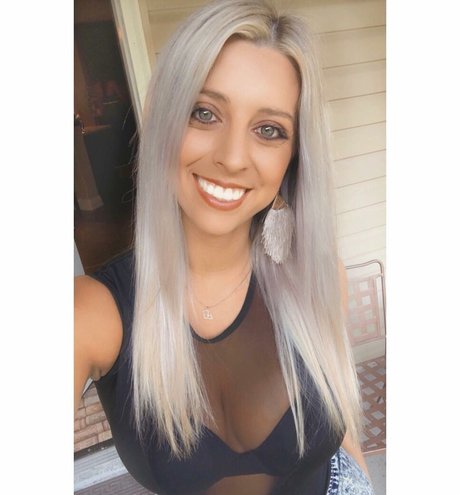 Hannah Murrell ポルノモデル ギャラリー