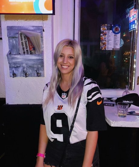 ぽっちゃりファックオンリーファンズ ホット裸 写真