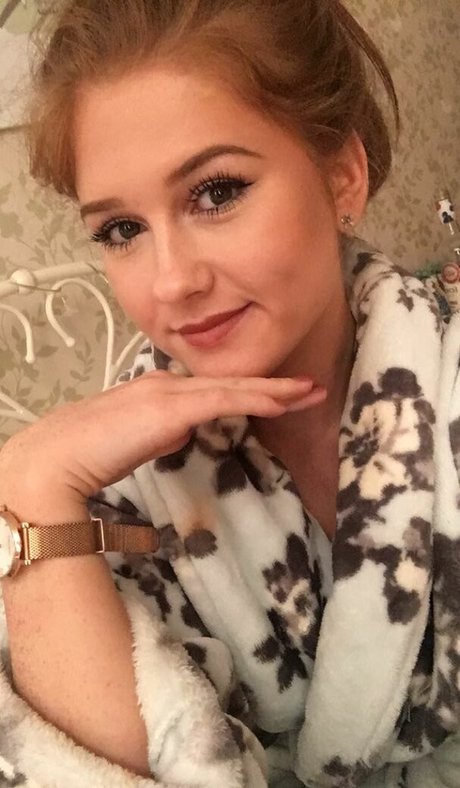 黒檀ペッギングオンリーファンズ HD 写真