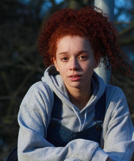 Erin Kellymen セクシー女優 写真