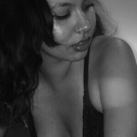 mariposacanela333 ポルノ女優 写真