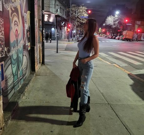 かわいいアナルオンリーファンズ ホットポルノ 写真