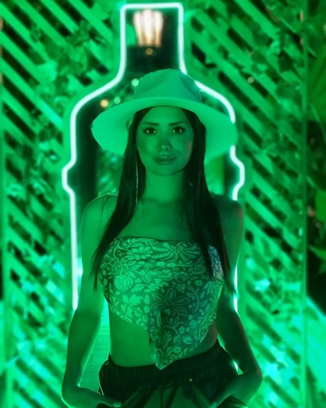 Sol Abelleira 素敵なポルノスター 写真