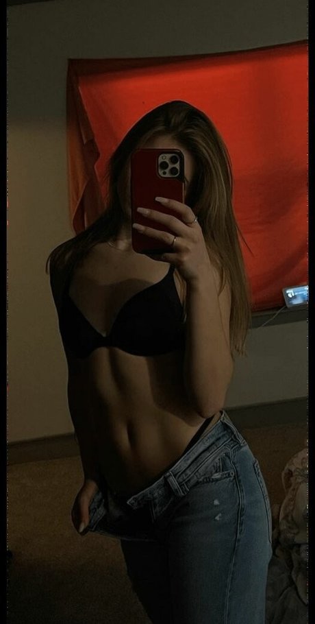 キムチオンリーファン アートヌード 写真