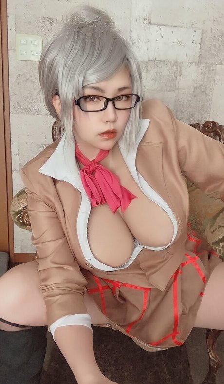 日本の熟女オンリーファンズ 裸 画像