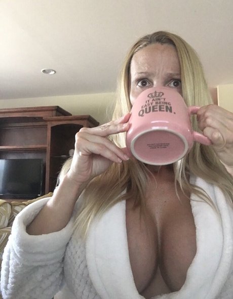 Billi Bardot ポルノスター ヌード 写真