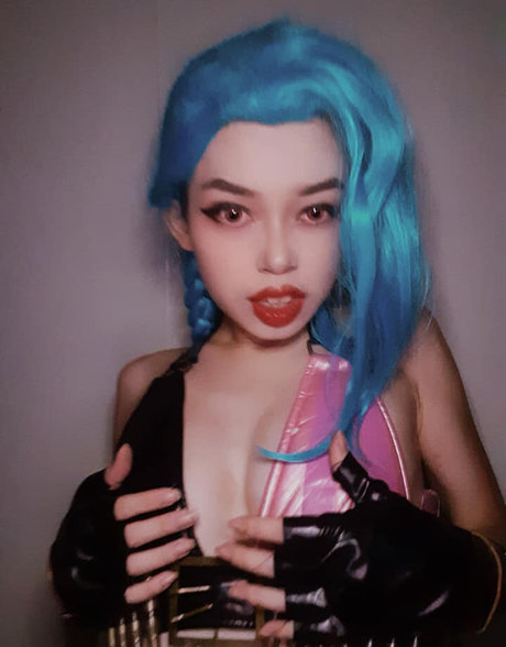 濃厚なヌードオンリーファンズ セクシー 写真