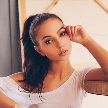 Milatonin ホットスター 画像