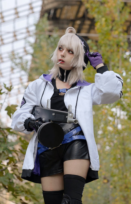 裸の女の子オンリーファンズ 無料ポルノ 画像