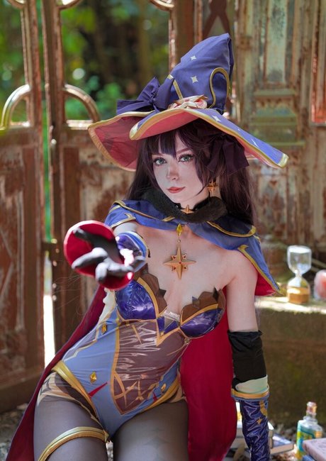 Himeecosplay xxx女優 写真