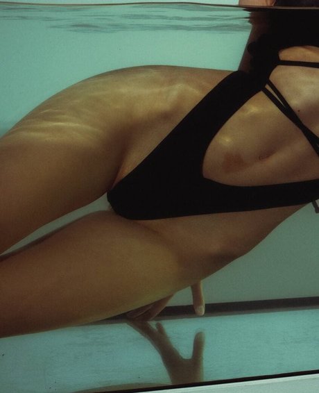 レズビアン乱交オンリーファンズ 限定 アーカイブ