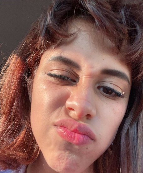 ドイツのアマチュアオンリーファンズ セクシーヌード 写真