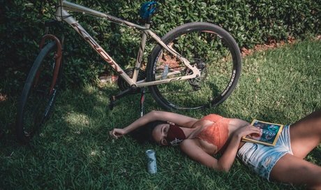 Kizillolita 無料のスター 画像