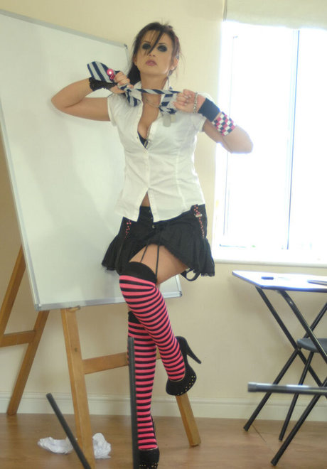 キムチオンリーファン ヌード ギャラリー