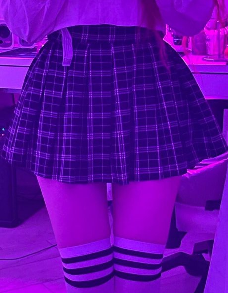 malinavag1na 女優 写真