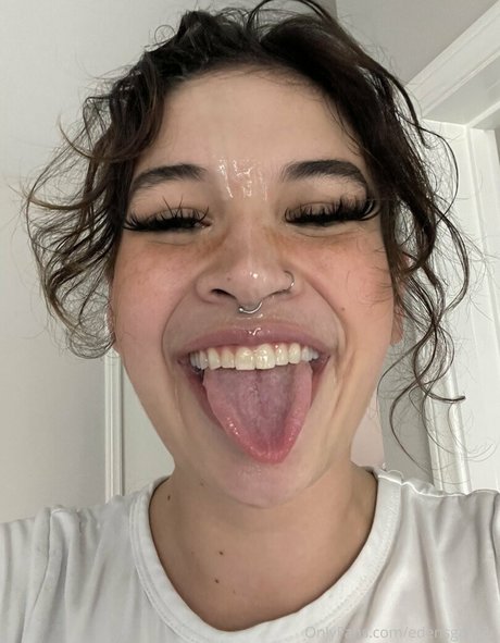 バニープリンセスオンリーファンズ えろ ギャラリー