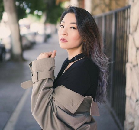 Arden Cho 限定スター 写真