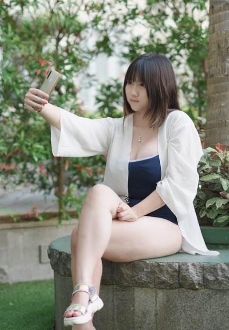 Dea Marella ポルノモデル 写真