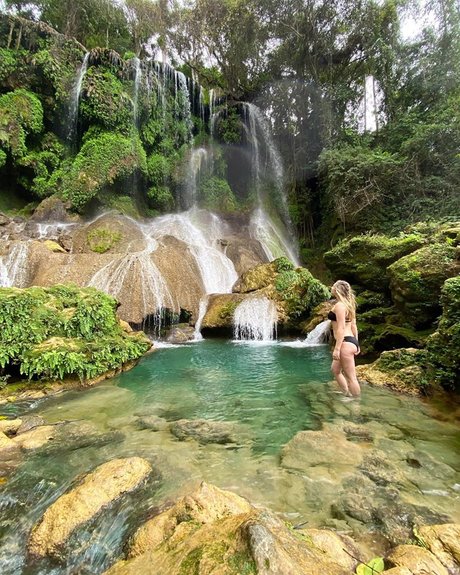 Inna Moll 素敵なポルノスター 写真