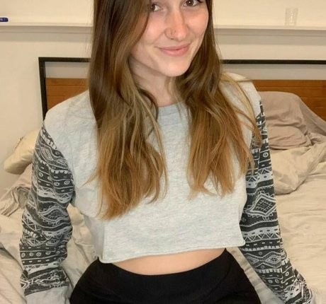 曲線美の女の子オンリーファンズ 美しい アーカイブ