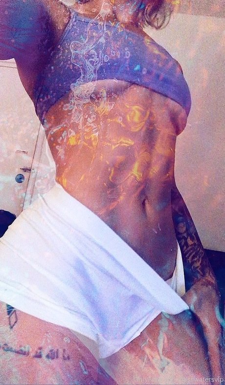 Misswatersvip 美しいモデル 写真