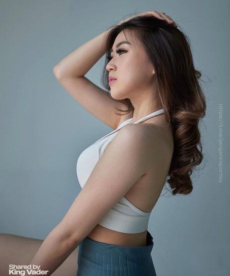 ジンジャーティーンオンリーファンズ アートヌード アーカイブ