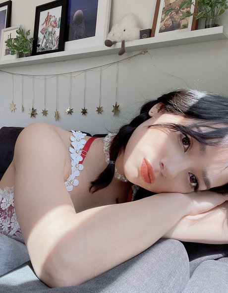 巨尻熟女オンリーファンズ アート裸 写真