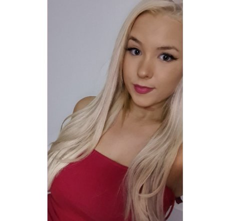 KimJade999 無料モデル 写真