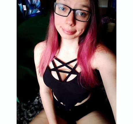 切断者オンリーファンズ 可愛い 写真