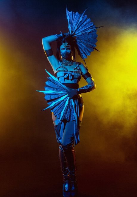 Miroslava Ladovir ヌードモデル ギャラリー