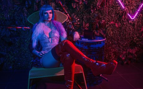 Miroslava Ladovir 高品質女優 画像