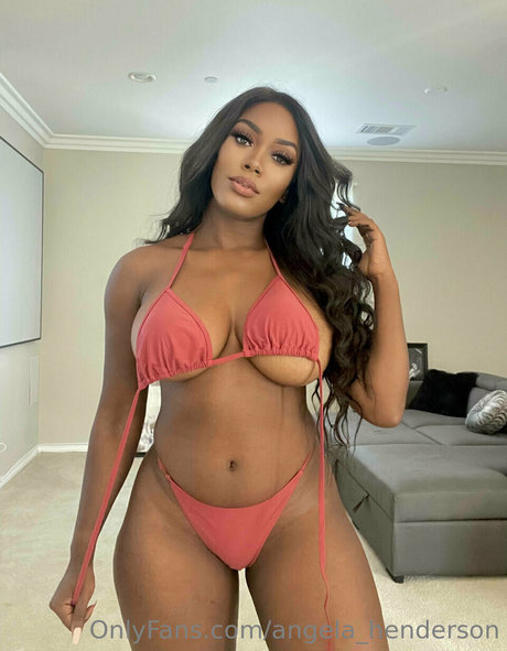 Angela Henderson アート女優 画像