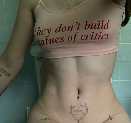 Ethel Cain xxxポルノスター 画像