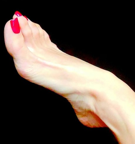 Talia Riva ヌードモデル 画像