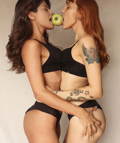 Paolla Di Monica 最高のスター ギャラリー