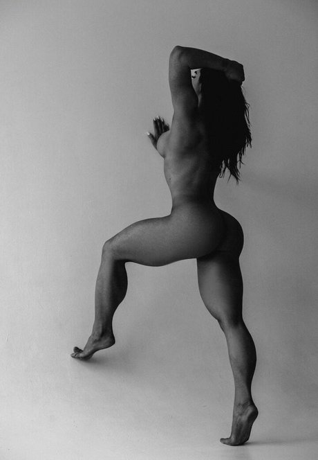 熟女セックステープオンリーファンズ トップ 写真