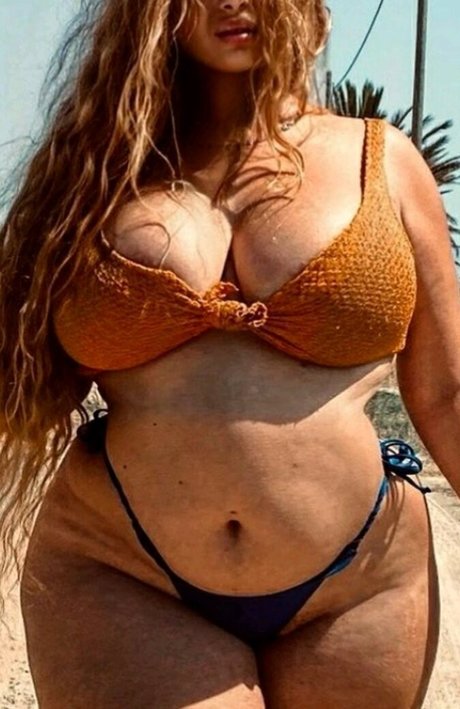 ニューハーフのディープスロートオンリーファンズ トップ アーカイブ