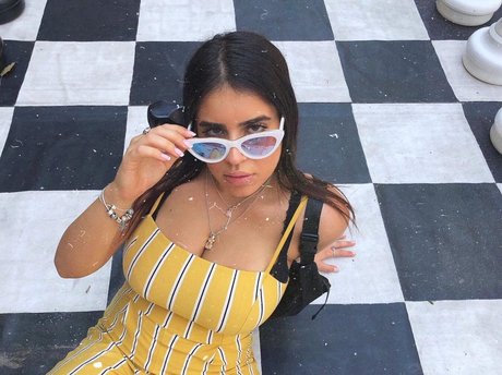 BBWオンリーファン アダルト 画像