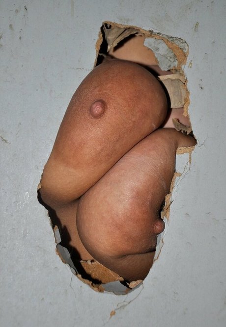 Anna Andreevna アダルトモデル 画像