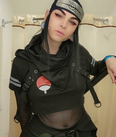 Echo Olsson エロティックなスター 画像