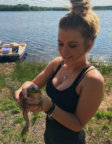 Madisun Sullivan ポルノスター 裸 画像