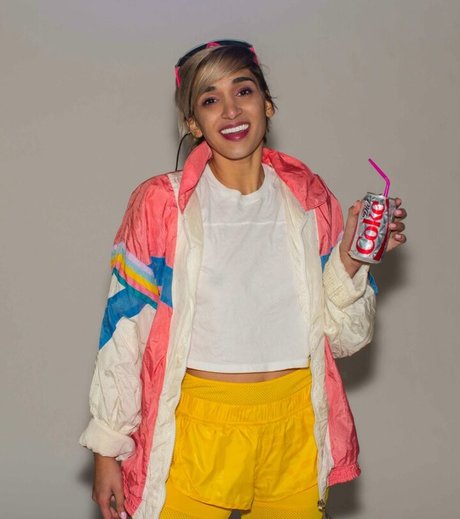 Nat Strawn ポルノスター トップ 写真