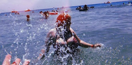 マッサージセラピストオンリーファンズ 裸 写真