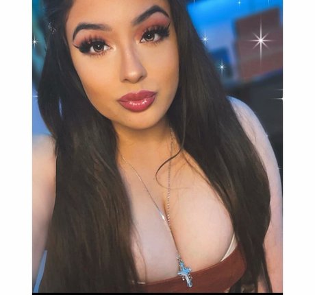 Esmeralda Quintero ポルノスター 可愛い 写真