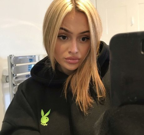 Eleanor Evans 完璧な女優 画像