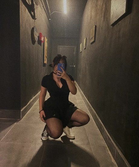 nilxvan ポルノスター 可愛い 写真