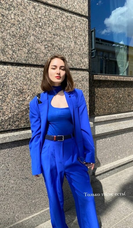 Diana Elias ポルノスター HD 写真