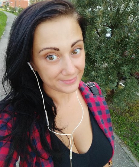 asmr 足 オンリーファンズ セクシーヌード 写真