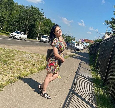 ぽっちゃりカップルオンリーファンズ セクシー 写真